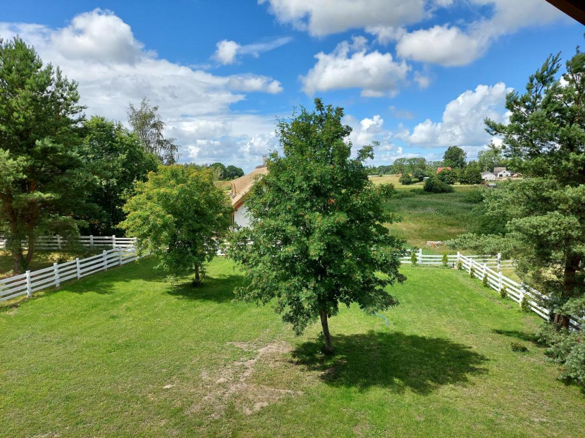 Villa Greyówka dom kryty strzechą w Gardna Park Czysta Exterior foto